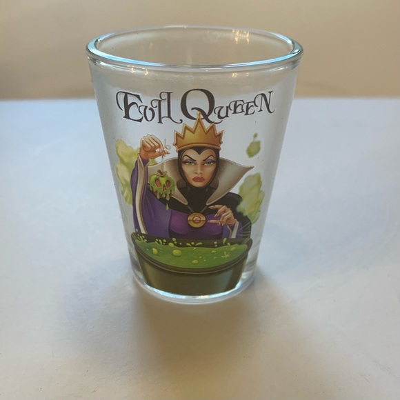 Disney Villains Glassware Set of 4 - Picture 6 of 7